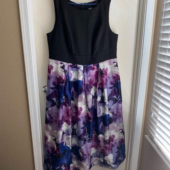 Melrose and Market Dresses & Skirts - Melrose Plus Size Sleeveless Floral Gown 20W
